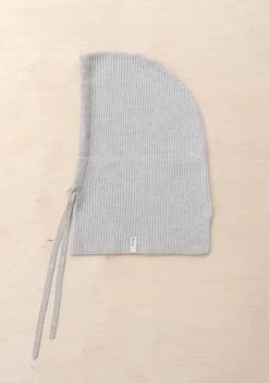 Merino Hood In Oatmeal Melange -Cozy Scarves Shop HAMRMGOM11 MerinoHoodinOatmealMelange 195f4ca6 0c69 46ec 9157 ce8a91ca1d96