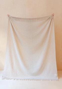 Lambswool Blanket In Cream Houndstooth