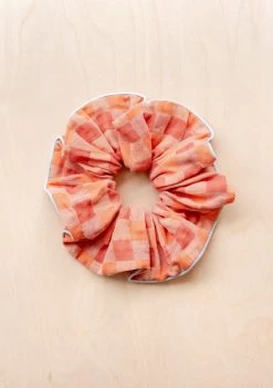 Cotton Oversized Scrunchie In Apricot Checkerboard
