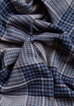 Lambswool Oversized Scarf In Brown Glen Check -Cozy Scarves Shop SOLGCBR11 LambswoolOversizedScarfinBrownGlenCheck texture 54249bf5 feb4 43cc 8078 61778467c320