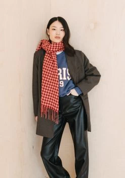 Lambswool Oversized Scarf In Berry Houndstooth