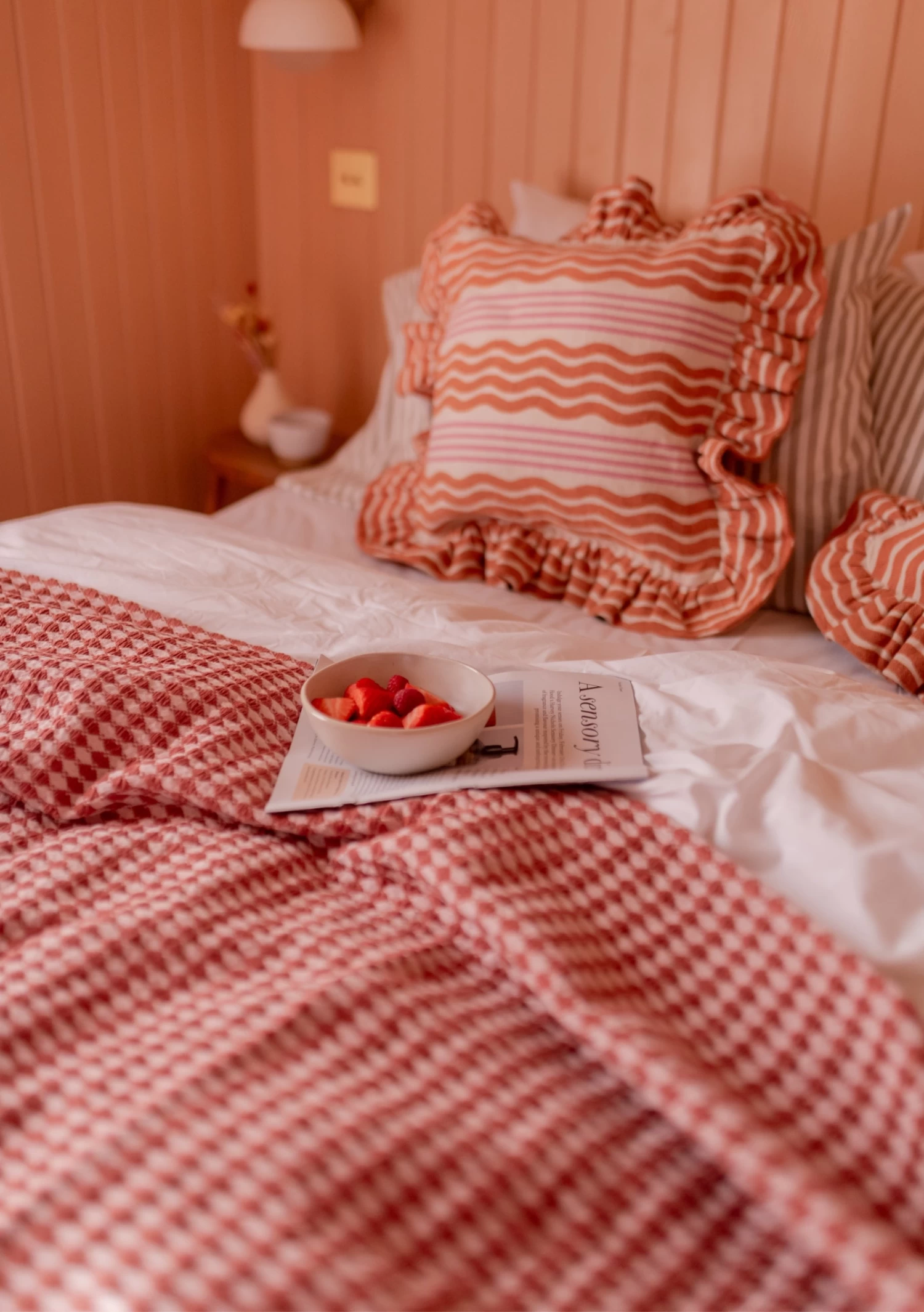 Cotton Throw In Pink Argyle 2 Cotton Throw In Pink Argyle - Image 2