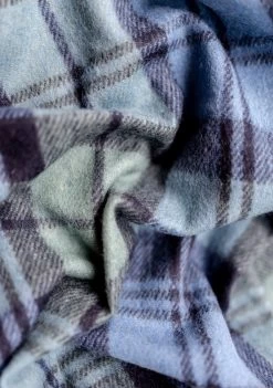 Recycled Wool Picnic Blanket Campbell Of Argyll Ancient Tartan -Cozy Scarves Shop TRNCAMAA04 RecycledWoolBlanketinCampbellofArgyllAncientTartan Texture affe399f 3fa2 496f 9504 fba5a79d1f07