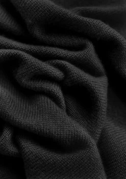 Merino Triangle Scarf In Black -Cozy Scarves Shop TSAMRBSBK11 MerinoTriangleScarfInBlack 4